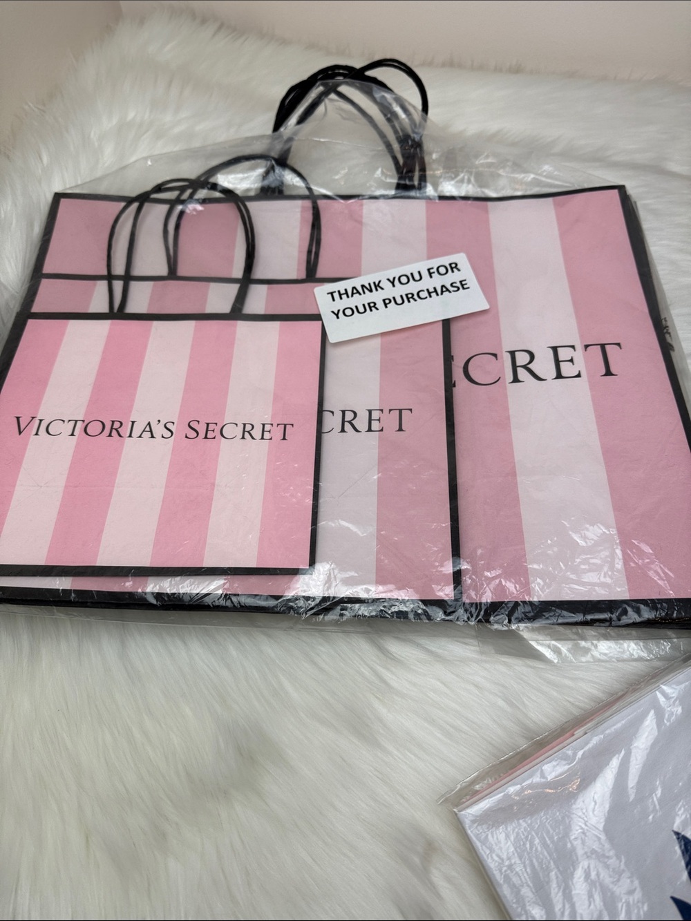 (8) Victoria’s Secret & PINK gift bags shopping bags - Picture 11 of 13